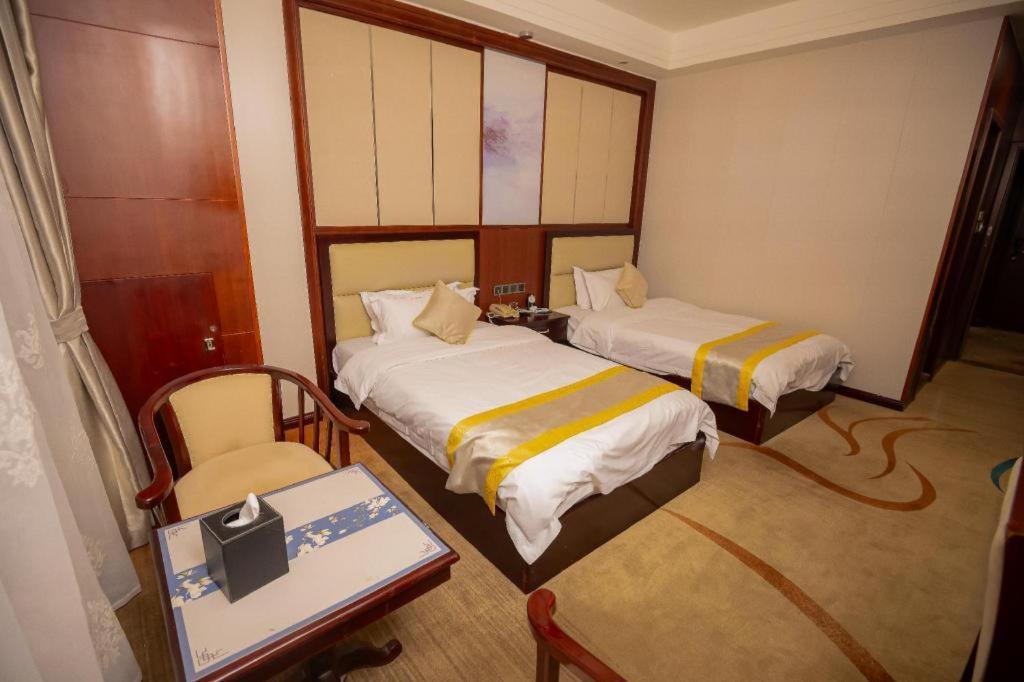 Grand Szechuan Hotel Виентиане Екстериор снимка