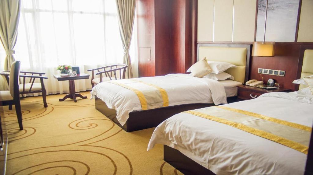 Grand Szechuan Hotel Виентиане Екстериор снимка