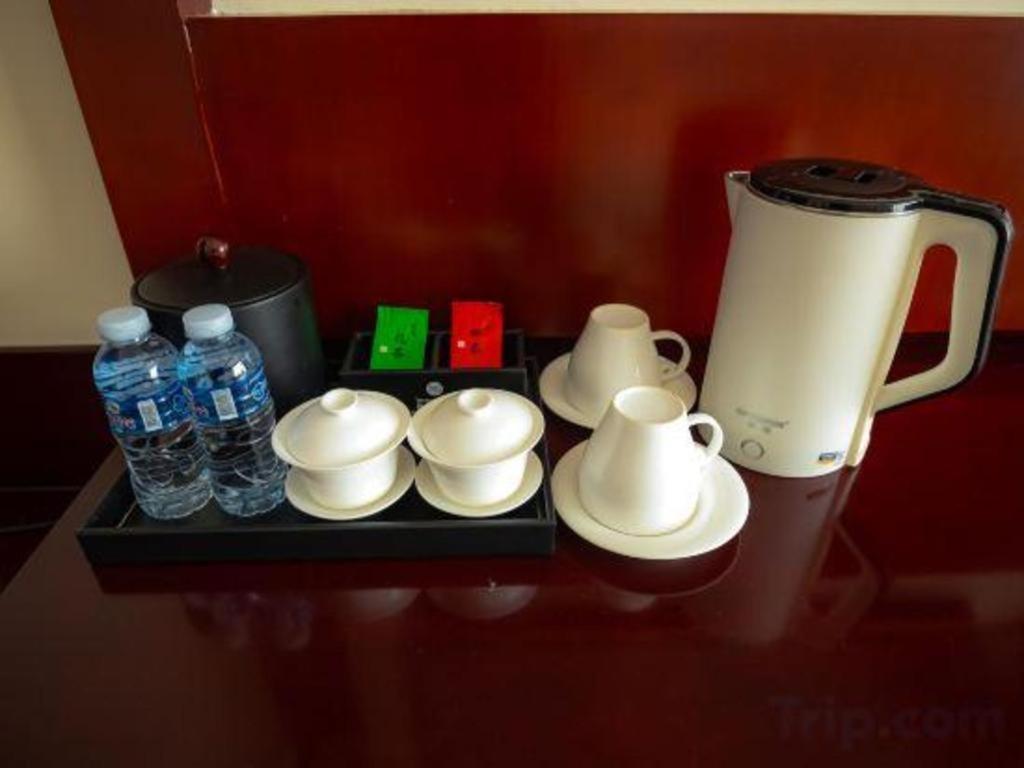 Grand Szechuan Hotel Виентиане Екстериор снимка