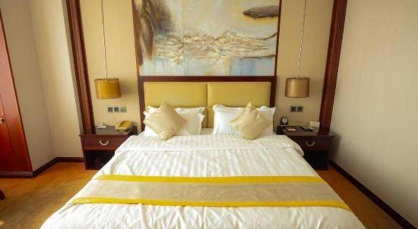 Grand Szechuan Hotel Виентиане Екстериор снимка