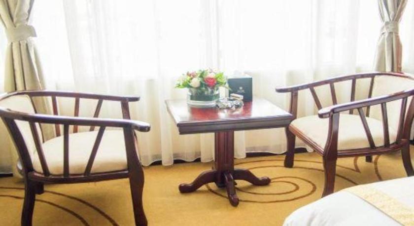 Grand Szechuan Hotel Виентиане Екстериор снимка