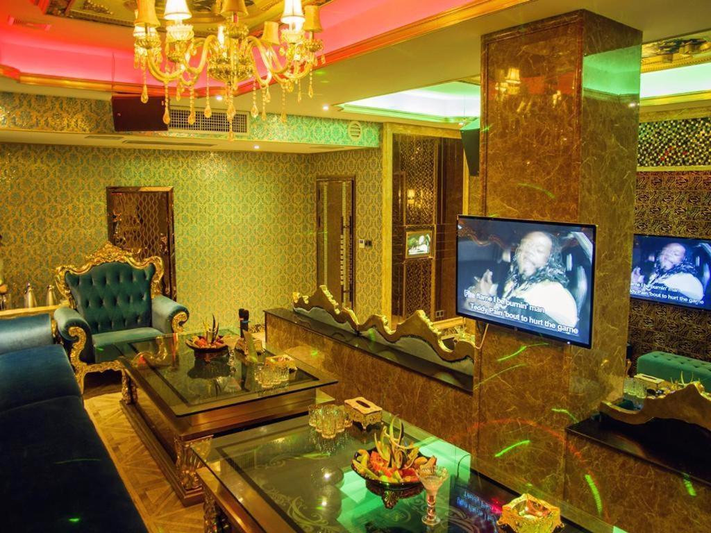 Grand Szechuan Hotel Виентиане Екстериор снимка
